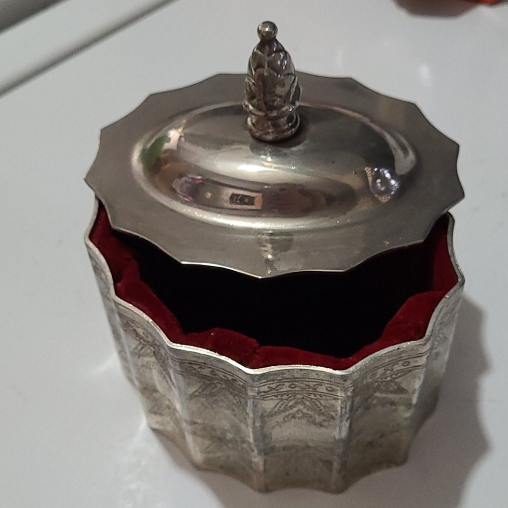 Vintage Jewelry box vintage silver